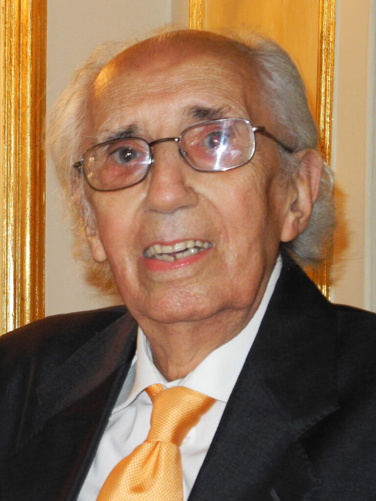 Carlos Tutusaus
